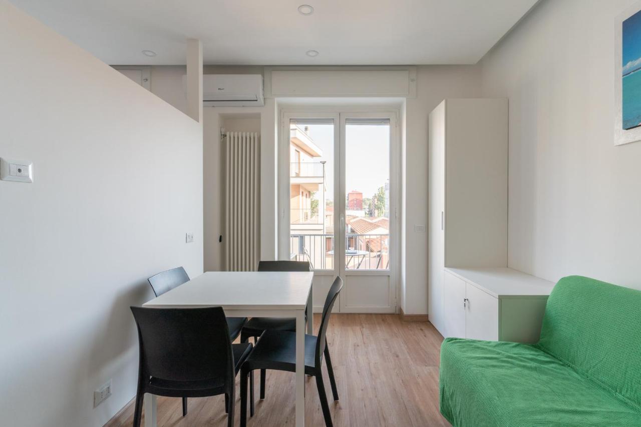 Cimiano Suite 21, New Apartment Milán Exterior foto